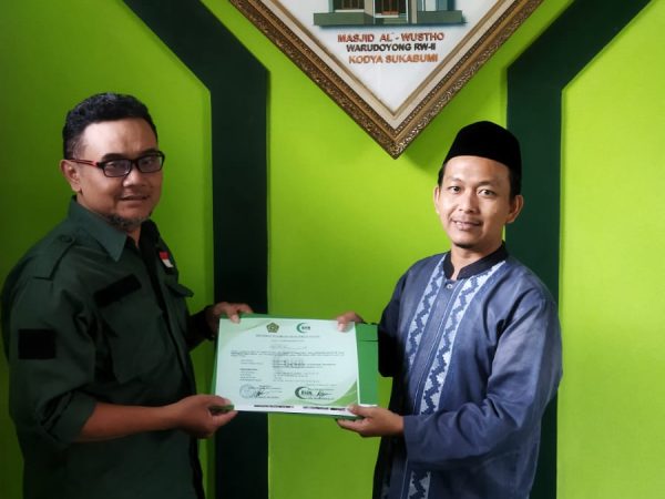 Penyerahan Sertifikat Kalibrasi Kiblat dari BHR 23/1/2023