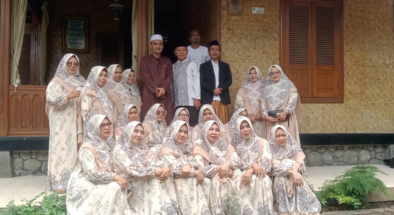 Panitia Muludan & KH. Denden Babakan Mageung 3/10/2024