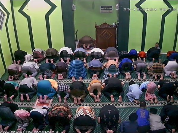Senin Maghrib 23/12/2024