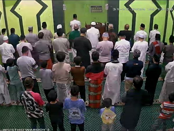 Selasa Isya, 1 Rajab 1446 31/12/2024