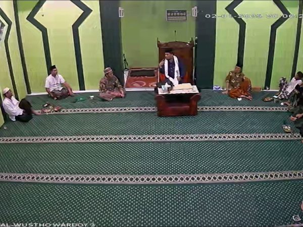Rutinan Kamis Malam KH. Ahmad Mubarak 2/1/2025