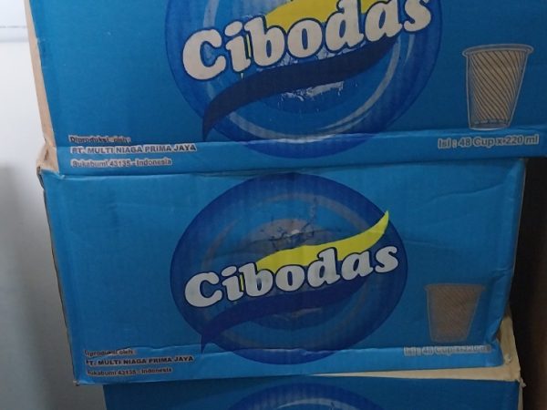 Sedekah 10 dus air mineral, Bapak Gepeng 27/2/2025