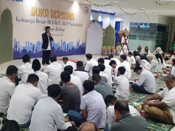 Ceramah Ramadhan Ketua DKM di KCU BCA  Kota Sukabumi 21/3/2025