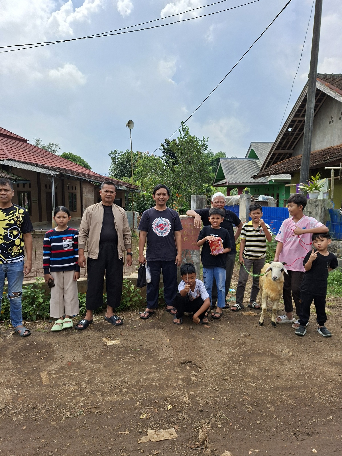 Mengantar Karantina Domba Wakaf 21/6/2025