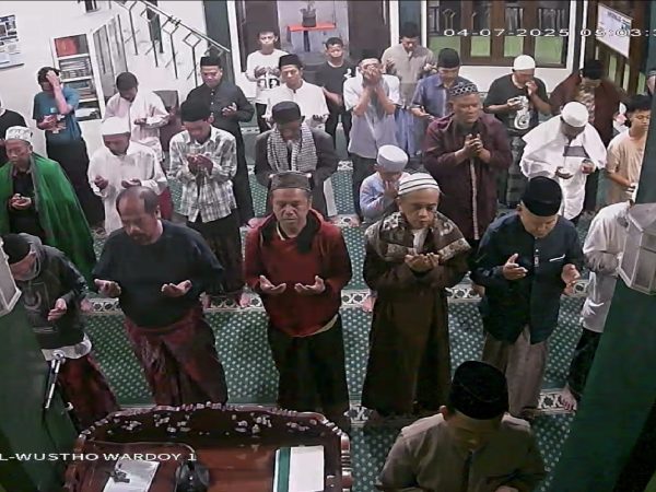 Jumat Shubuh, Surah Assajadah 4/7/2025