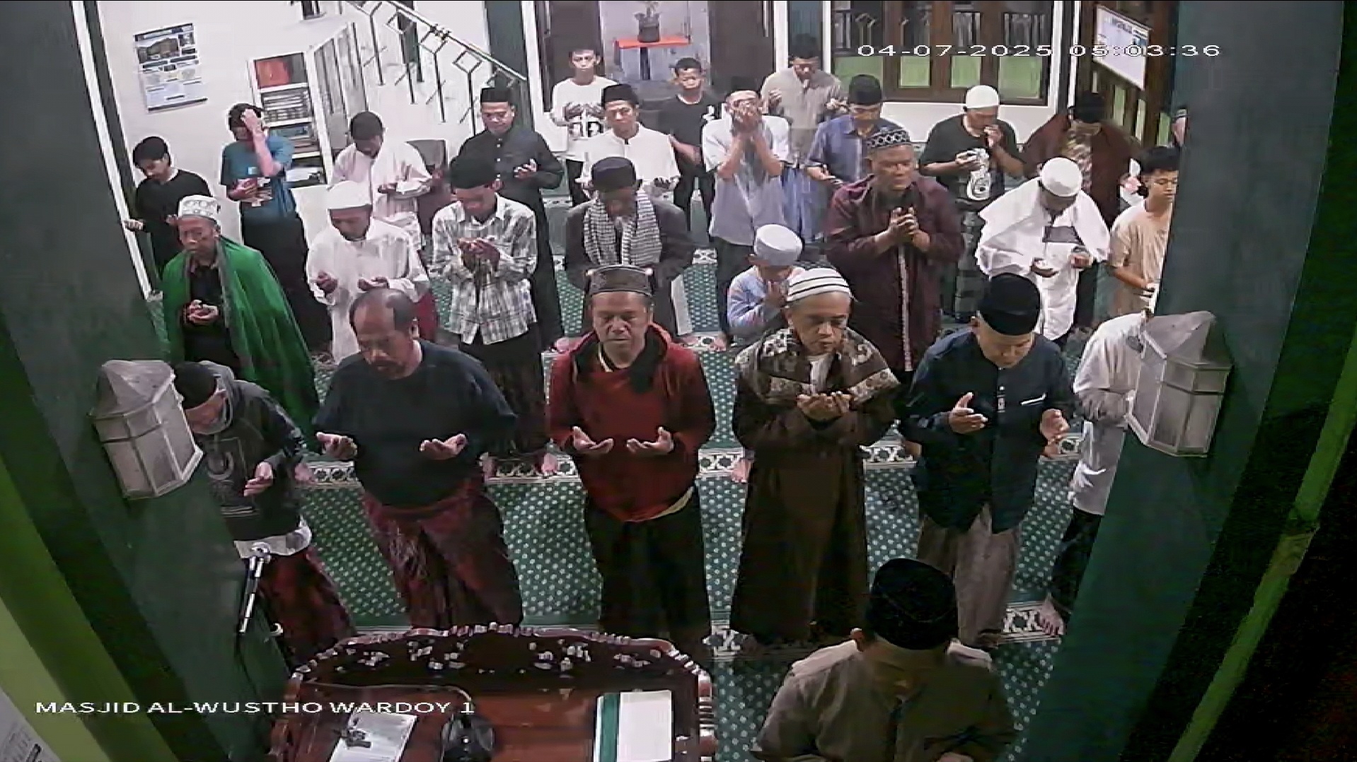 Jumat Shubuh, Surah Assajadah 4/7/2025