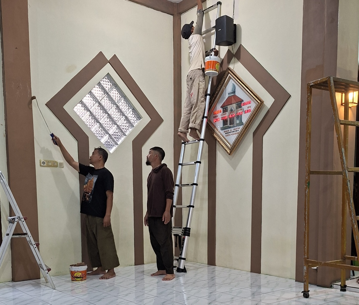 Wajah Baru Ruang Dalam Masjid 1/9/2025