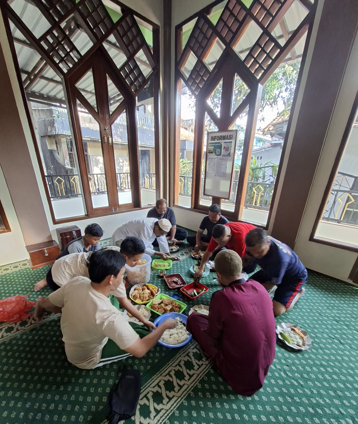 Botram Sore Selesai Ngecat 7/9/2025