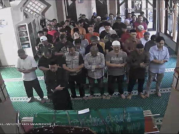Shalat Jenazah Almarhum Bapak Budianto b. Atu 4/9/2025