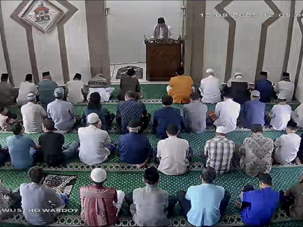 Jumatan KH. Jujang Saipulloh 12/9/2025