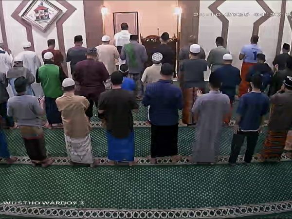 Jumat Shubuh, Surah Assajadah 24/10/2025