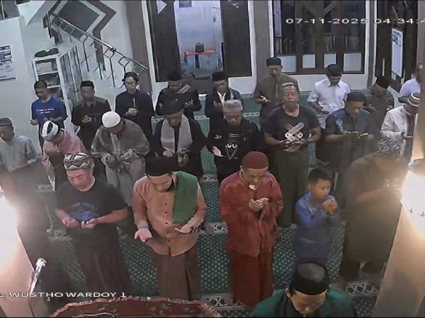 Jumat Shubuh, Surah Assajadah 7/11/2025