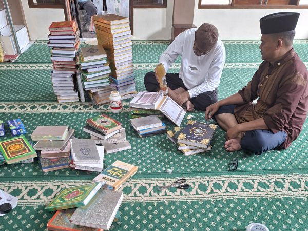 Perbaikan Mushaf Al-Quran yang Rusak 14/2/2026