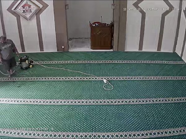Vacum Karpet Ruang Utama 23/2/2026