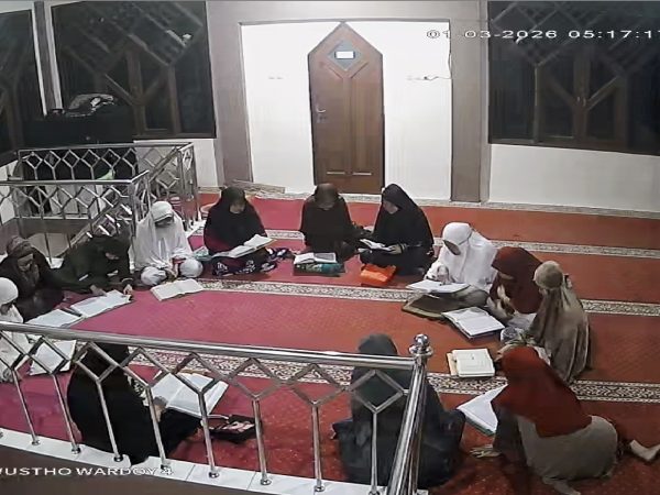 Tadarus Shubuh Akhwat (B), Hari ke-11, 1/3/2026