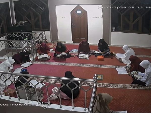 Tadarus Shubuh Akhwat (B), Hari ke-15, 5/3/2026