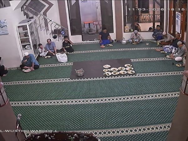 Ifthar Hari ke-21 Ramadhan, 11/3/2026